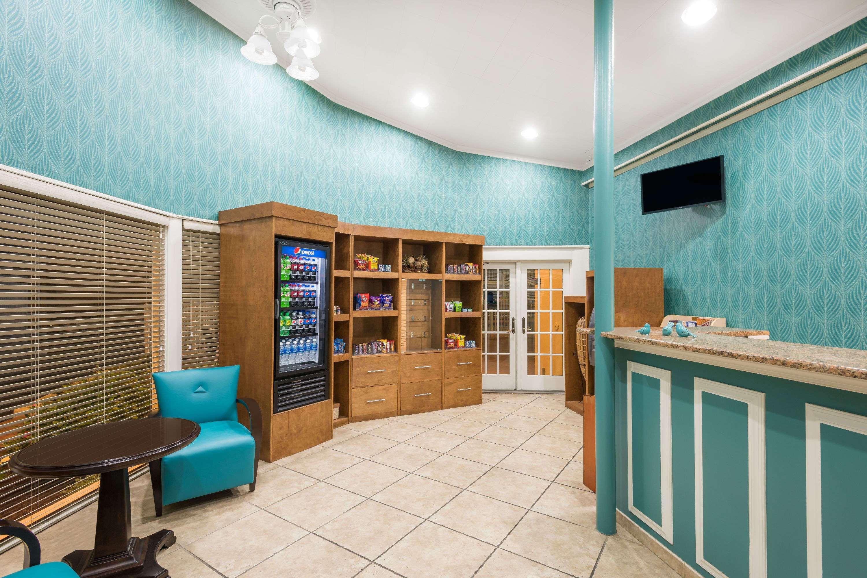 Howard Johnson By Wyndham Ocean City Oceanfront Bagian luar foto