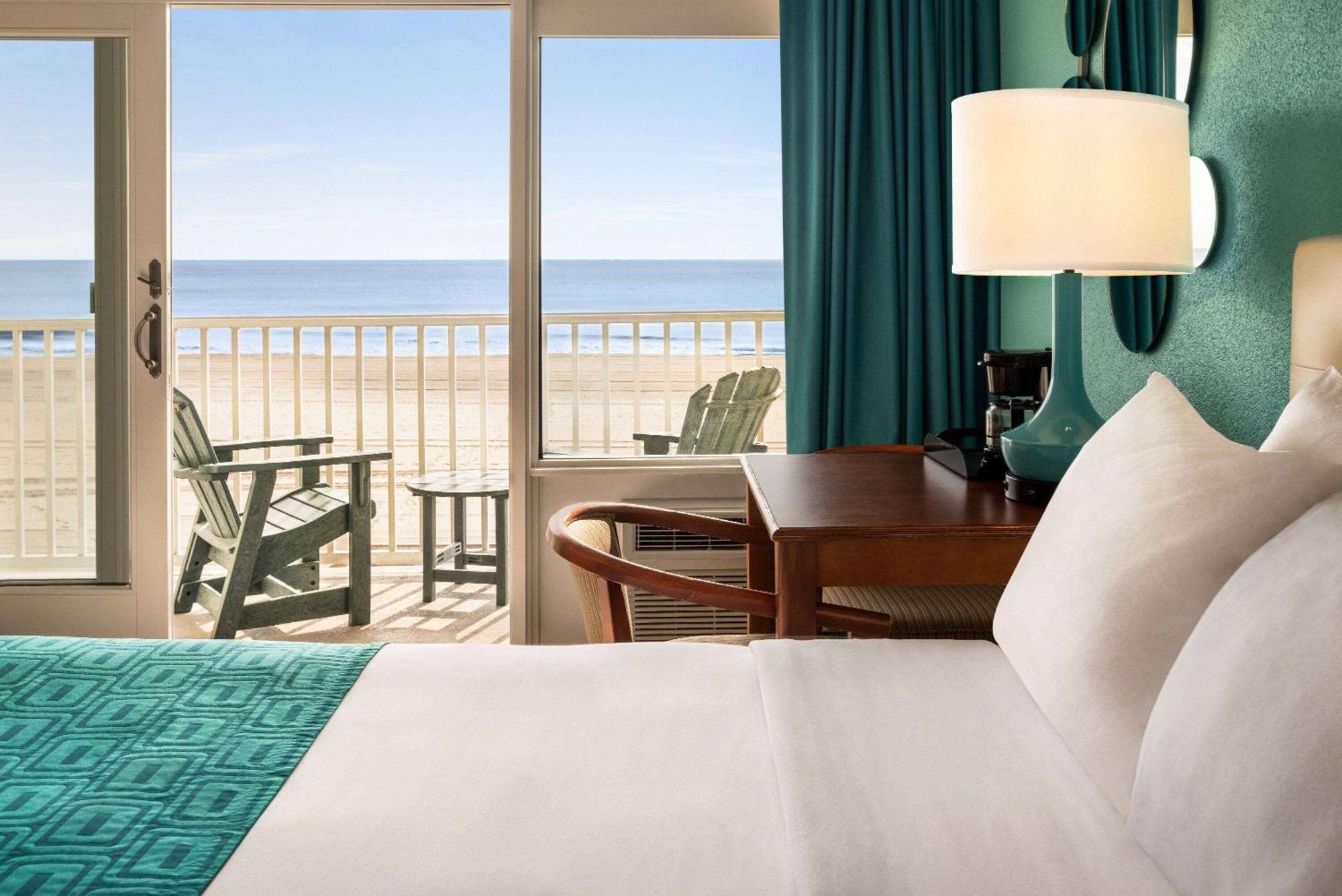 Howard Johnson By Wyndham Ocean City Oceanfront Bagian luar foto