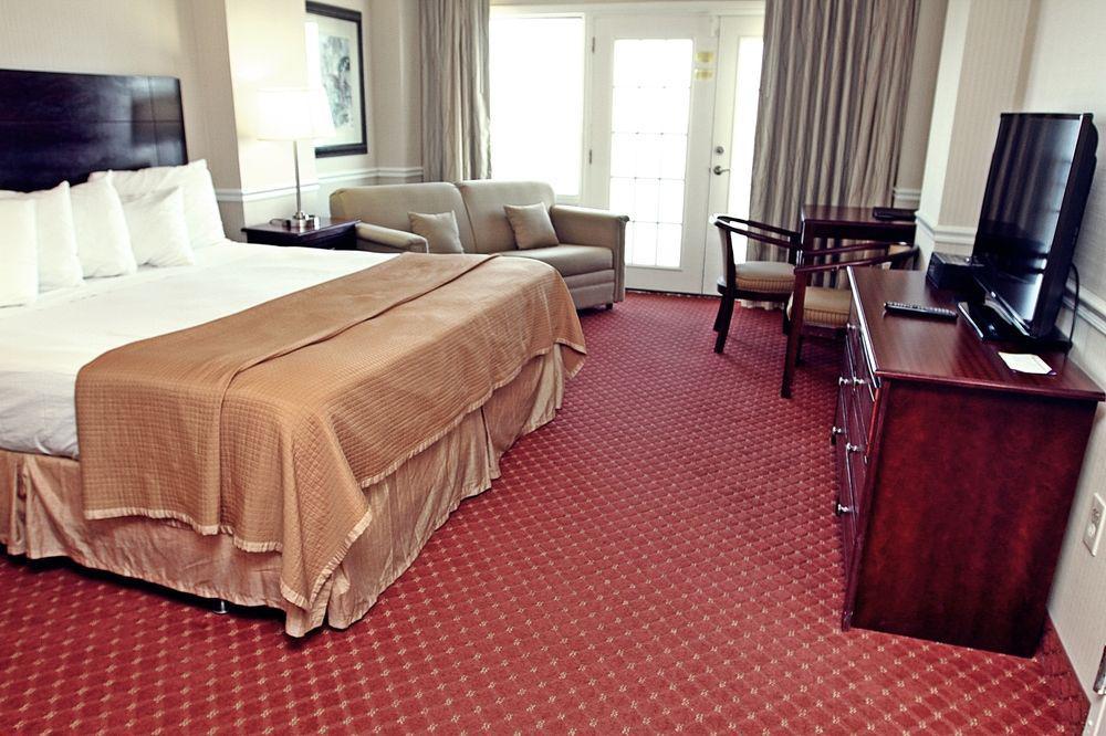 Howard Johnson By Wyndham Ocean City Oceanfront Bagian luar foto